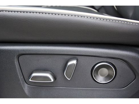 New 2026 Cadillac Escalade ESV Luxury image 23