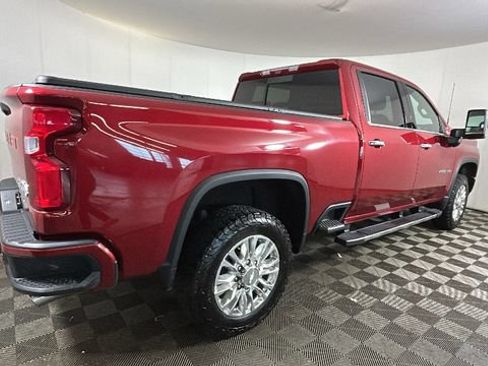 Used 2020 Chevrolet Silverado 2500 High Country w/ Z71 Off-Road Package AWD/4WD image 2