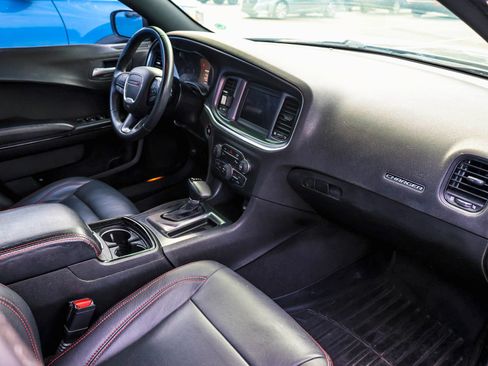 Used 2023 Dodge Charger SXT w/ Blacktop Package RWD image 3