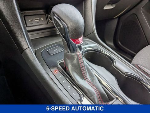 Used 2023 Chevrolet Equinox RS image 23