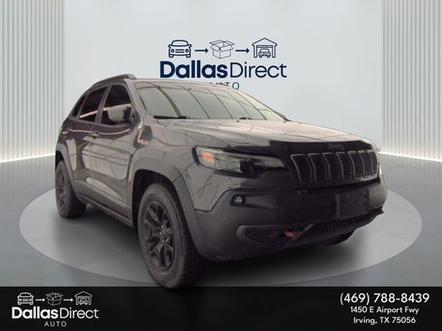 Used 2019 Jeep Cherokee Trailhawk w/ Comfort/Convenience Group image 1