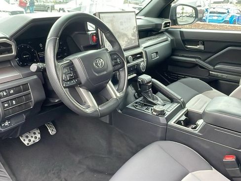 Certified 2024 Toyota Tacoma TRD Sport AWD/4WD image 11