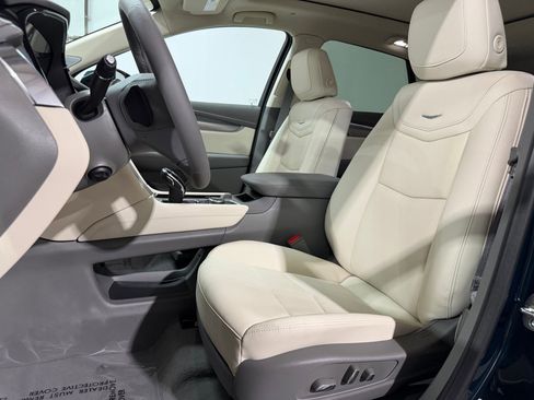 New 2026 Cadillac XT5 Premium Luxury FWD image 5