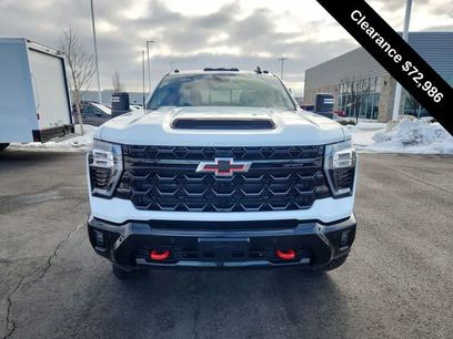 Used 2025 Chevrolet Silverado 2500 ZR2 w/ Technology Package