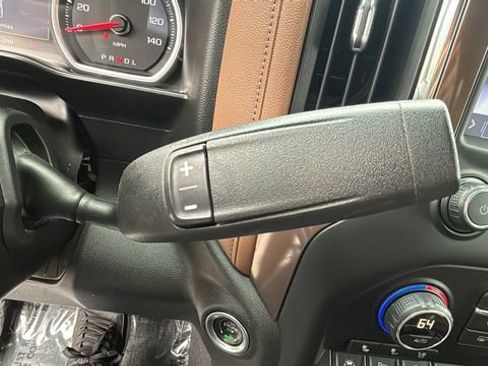 Used 2019 Chevrolet Silverado 1500 High Country w/ High Country Premium Package image 30