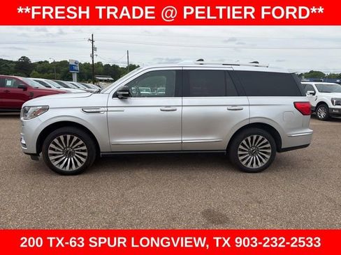 Used 2018 Lincoln Navigator Reserve w/ Technology Package AWD/4WD image 5