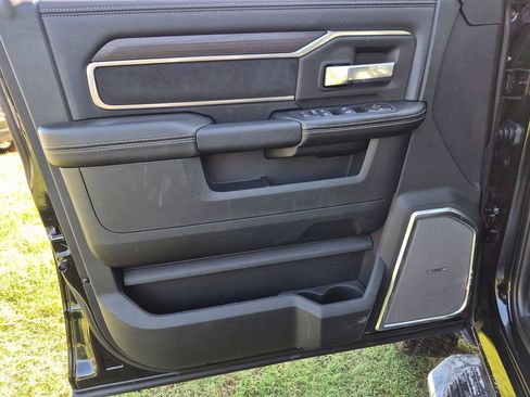 New 2026 RAM 5500 4x4 Crew Cab w/ Laramie Trim Package image 9