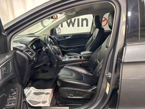Used 2024 Ford Edge Titanium image 21