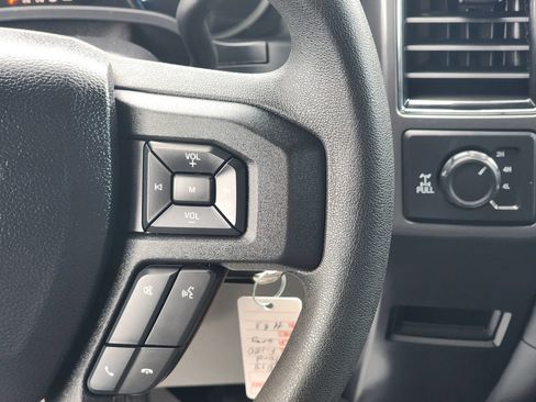 Used 2018 Ford F150 XLT AWD/4WD image 13