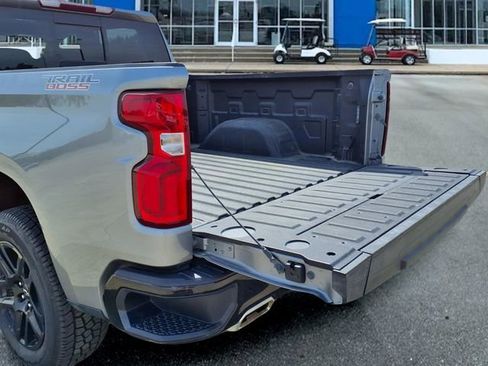 Used 2024 Chevrolet Silverado 1500 LT Trail Boss w/ Convenience Package II image 24