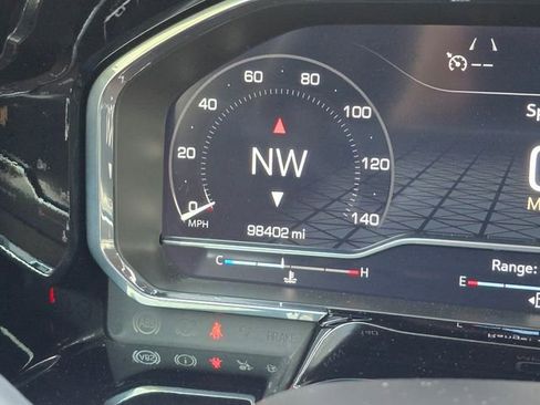 Used 2024 GMC Sierra 1500 SLT w/ SLT Premium Plus Package image 30