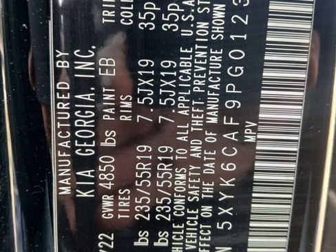 Certified 2023 Kia Sportage X-Line image 18