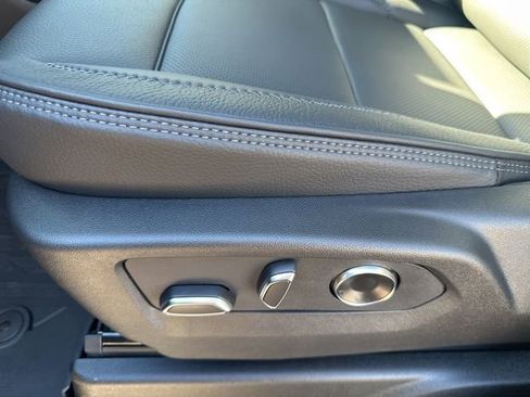 New 2026 GMC Yukon XL Denali w/ LPO, Floor Liner Package image 14