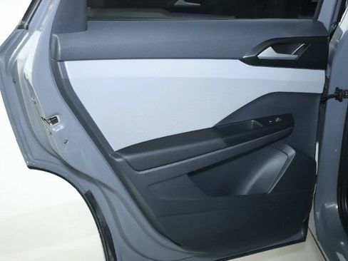 Certified 2023 Volkswagen Taos SEL AWD/4WD image 13