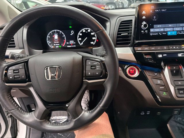 Used 2025 Honda Odyssey Touring image 23