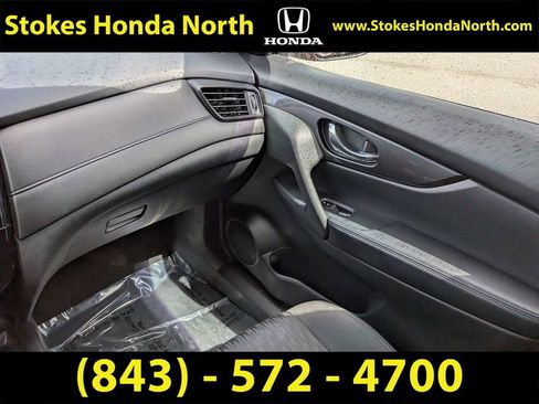Used 2020 Nissan Rogue SV w/ Premium Package FWD image 20