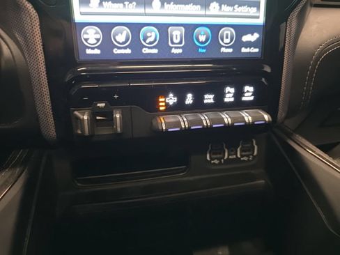 Used 2021 RAM 1500 Limited AWD/4WD image 21