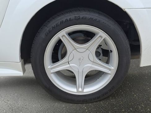 Used 1999 Ford Mustang GT RWD image 32