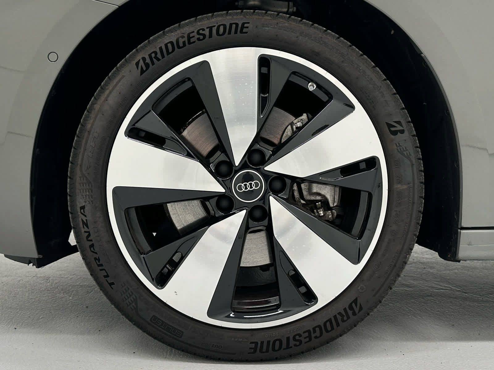 Used 2025 Audi A5 2.0T Premium w/ Convenience Package AWD/4WD image 9