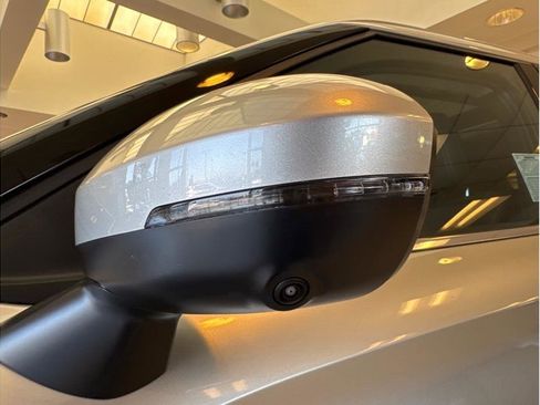 Used 2023 Mitsubishi Outlander SEL image 37