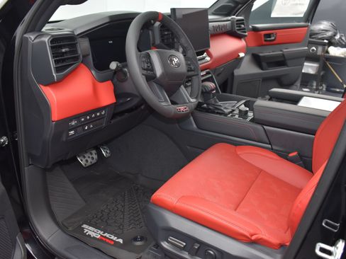 Used 2026 Toyota Sequoia TRD Pro AWD/4WD image 12