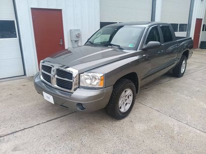 Used 2007 Dodge Dakota SLT