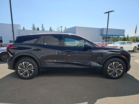 New 2026 Chevrolet Blazer EV LT AWD/4WD image 8