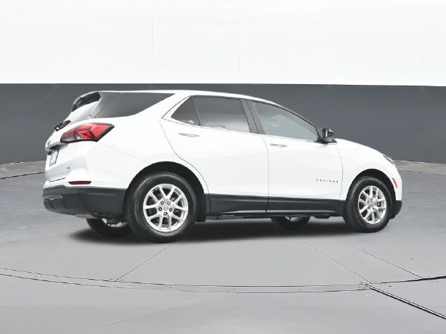 Used 2024 Chevrolet Equinox LT FWD image 46