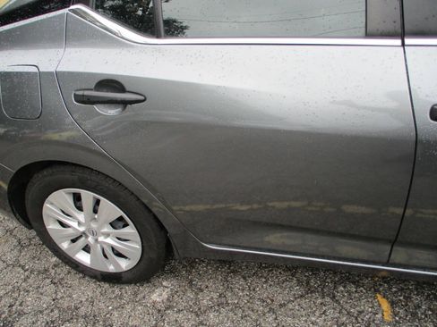 Used 2024 Nissan Sentra S FWD image 21