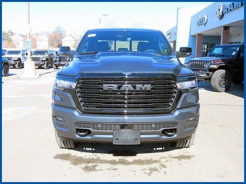 New 2026 RAM 1500 Laramie AWD/4WD image 3