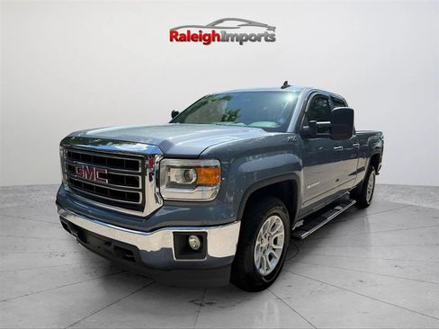 Used 2015 GMC Sierra 1500 SLE w/ SLE Value Package AWD/4WD image 9
