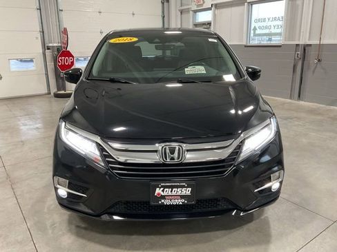 Used 2018 Honda Odyssey Touring image 2