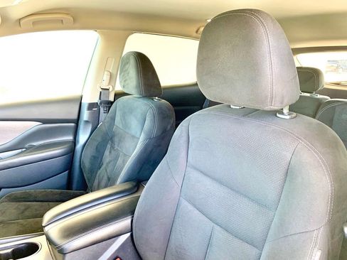 Used 2020 Nissan Murano SV FWD image 15