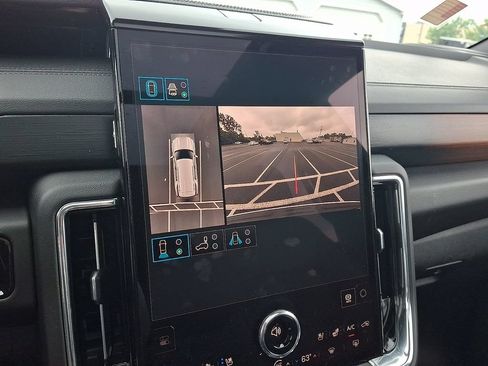 Used 2026 GMC Yukon Denali w/ Sun & Power Step Package AWD/4WD image 20