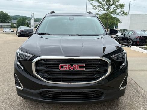 Used 2020 GMC Terrain SLE w/ Driver Convenience Package AWD/4WD image 9