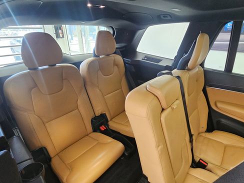 Certified 2022 Volvo XC90 T6 Inscription w/ Advanced Package image 17