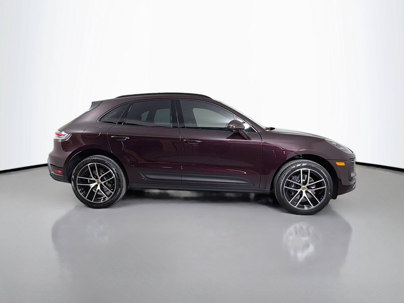 Used 2026 Porsche Macan Turbo AWD/4WD image 8