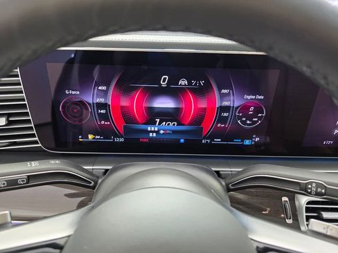 New 2026 Mercedes-Benz GLS 450 4MATIC image 16