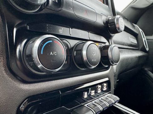 Used 2019 RAM 1500 Big Horn image 24