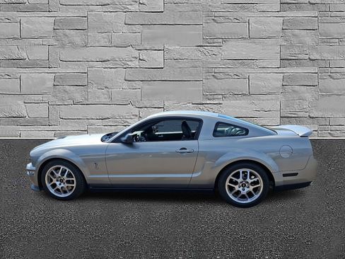 Used 2008 Ford Mustang Shelby GT500 RWD image 6