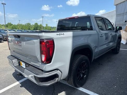 Used 2024 GMC Sierra 1500 Elevation AWD/4WD image 5