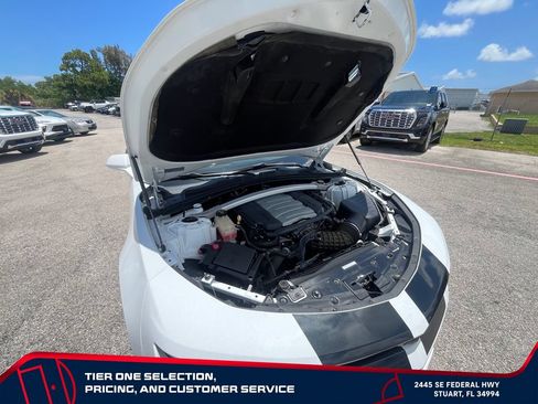 Used 2018 Chevrolet Camaro SS RWD image 16