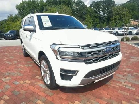 Used 2024 Ford Expedition Platinum AWD/4WD image 5