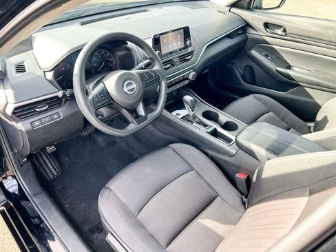 Used 2024 Nissan Altima 2.5 S image 15