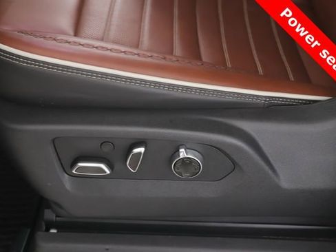 Used 2025 GMC Sierra 3500 Denali Ultimate image 20