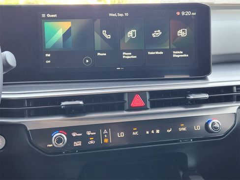 New 2026 Kia Sorento S w/ S Panoramic Sunroof Package image 16