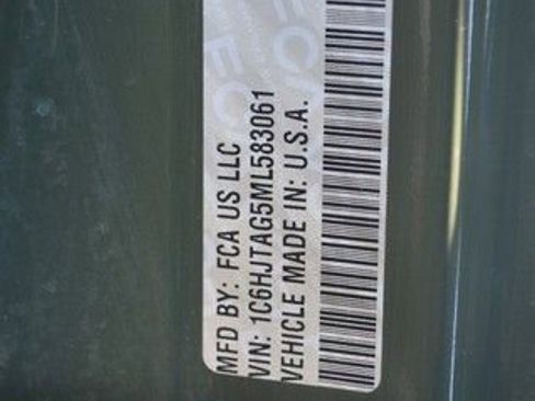 Used 2021 Jeep Gladiator Willys image 14