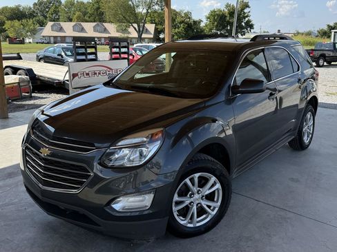 Used 2017 Chevrolet Equinox LT w/ Convenience Package FWD image 5