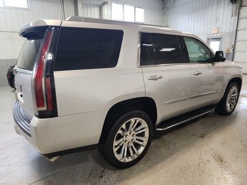 Used 2018 Cadillac Escalade Premium Luxury w/ LPO, Radiant Package image 4