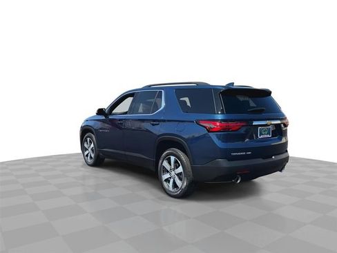 Certified 2023 Chevrolet Traverse LT w/ LT Premium Package AWD/4WD image 6